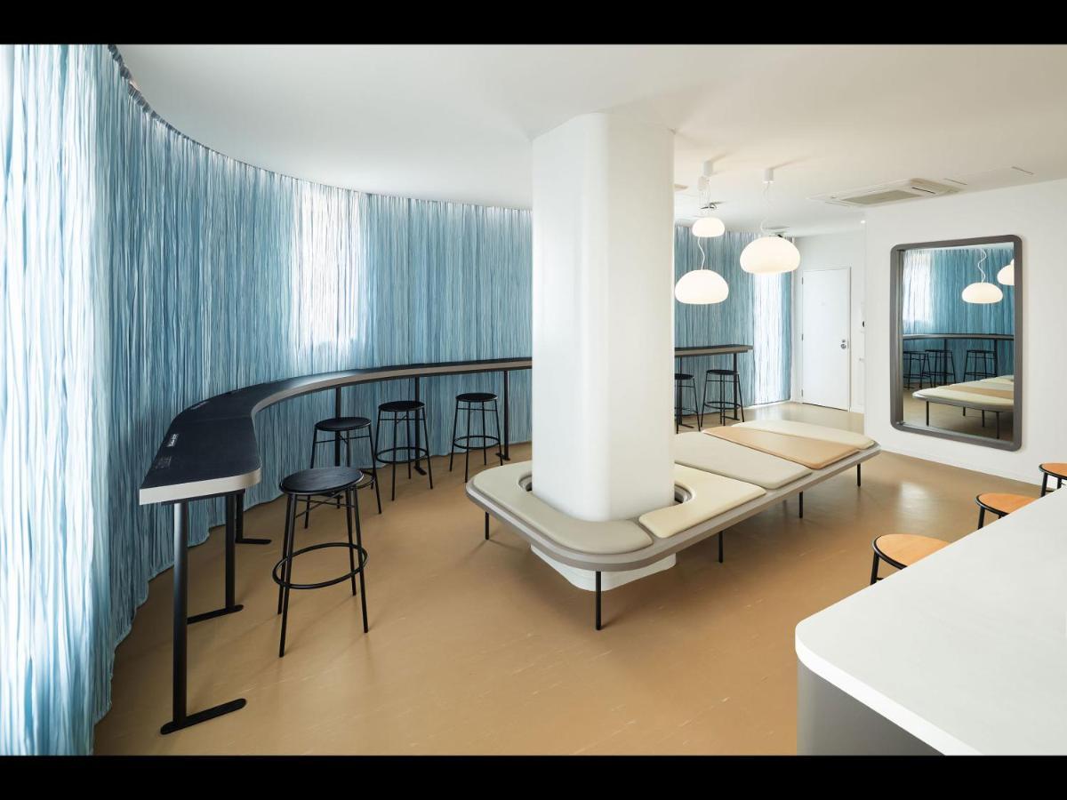 9H Nine Hours Ningyocho Токио Экстерьер фото